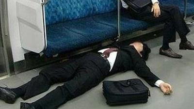 japans-suicidal-salarymen-are-dying-for-work-1413326571030-crop_mobile_400.jpeg