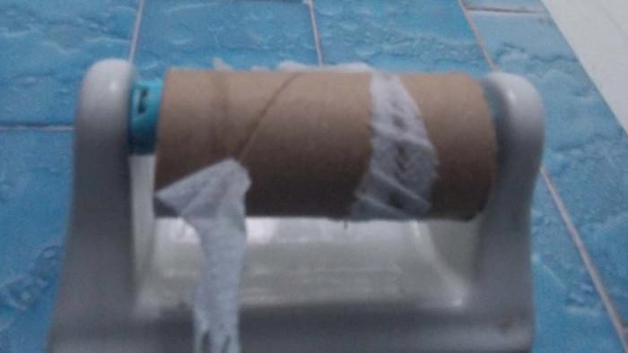 Cuando limpiarte el culo con papel higiénico puede ser un lujo ...