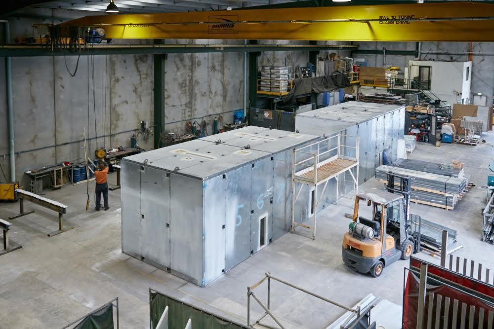 Photos of Australian Workers Assembling Chinese-Made Prison Cells ...