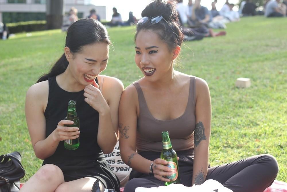 photos-of-people-getting-stoned-at-melbourne-s-420-vice