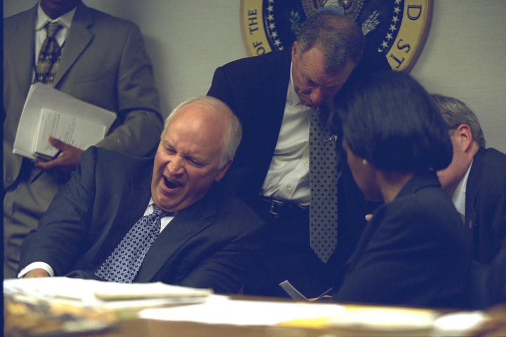 the-national-archive-just-released-photos-of-dick-cheney-during-911-265-539-1437774413-size_1000.jpg