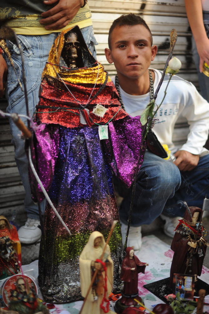 Tepito, Mexico's Grim Reaper Saint | VICE | United Kingdom