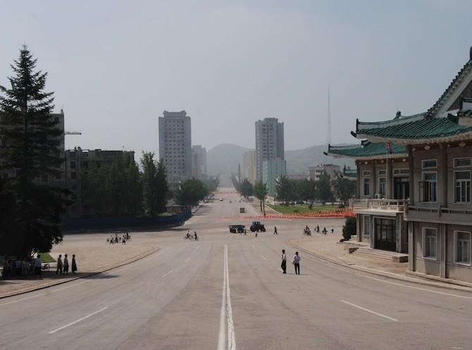 Our Unseen Holiday Photos from Kim Jong-il's North Korea | VICE ...