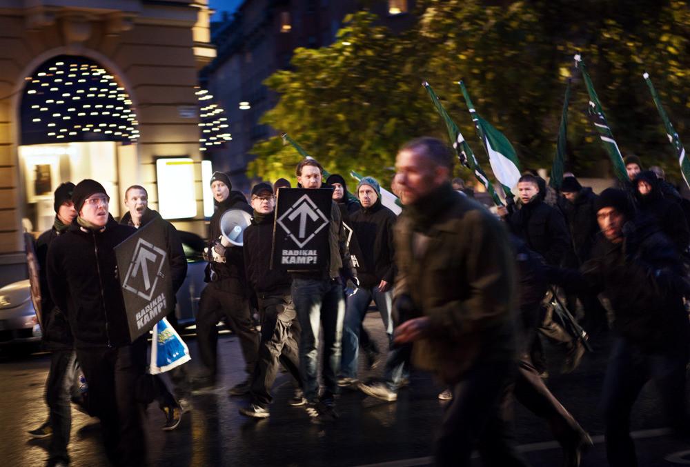 Watching Swedish Neo Nazis Supporting The Golden Dawn Vice Sweden