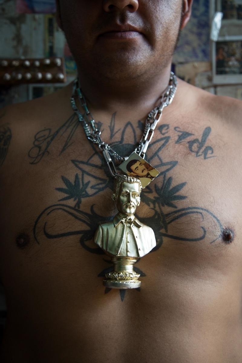 Partying at the Shrine of Mexican Narco-Saint Jesús Malverde | VICE