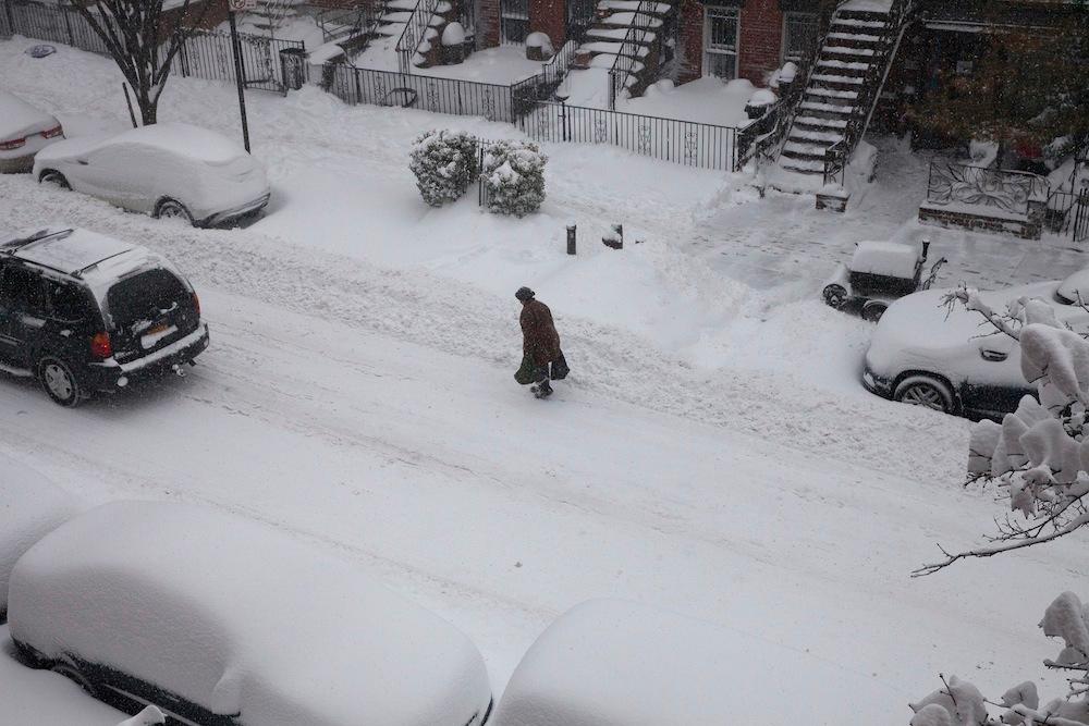 Scenes from NYC During the Blizzard That Rocked the City | VICE ...